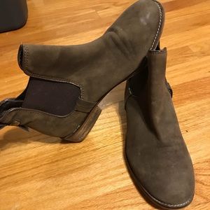 Steve Madden Ankle Booties